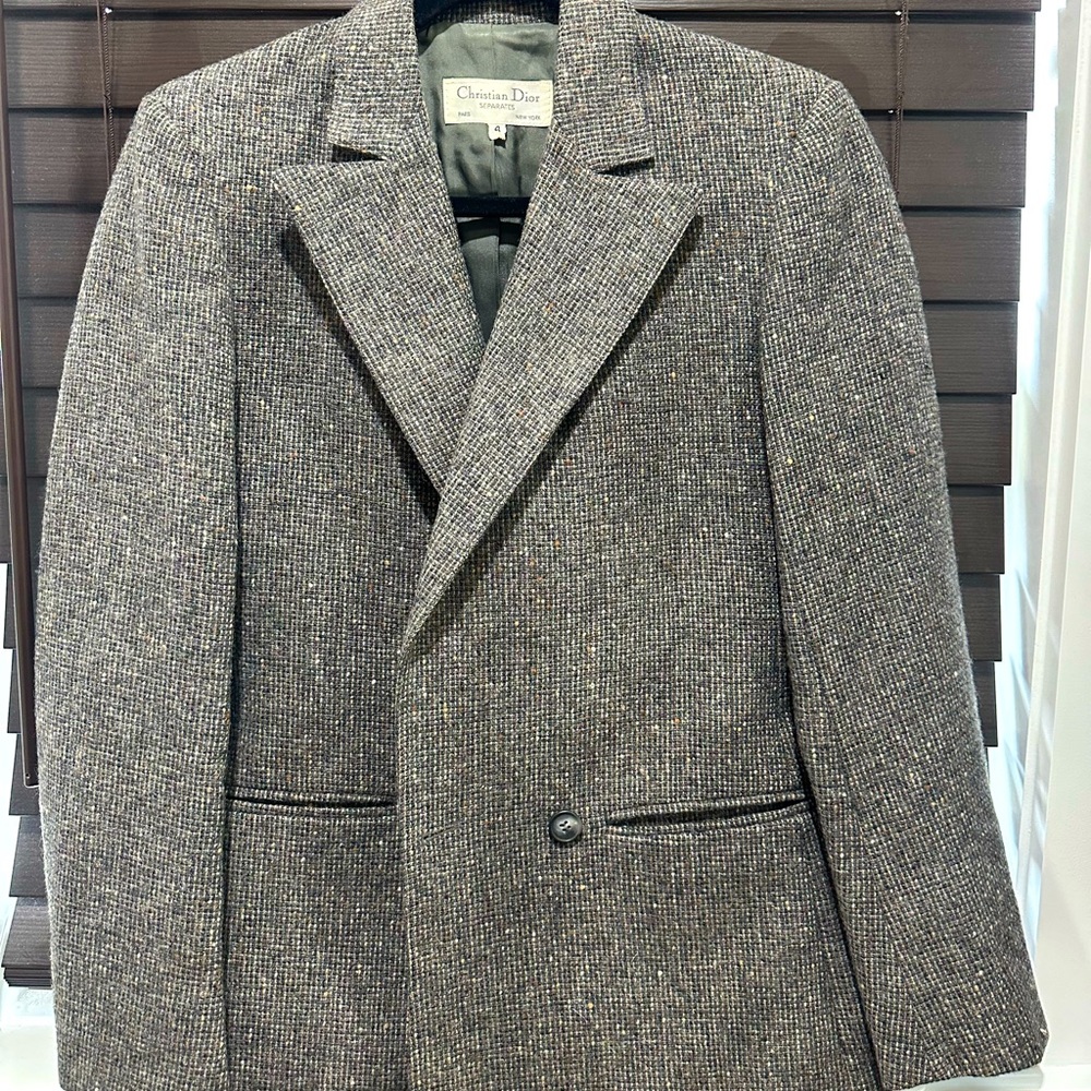 Christian Dior gray blazer. 100% Wool. Size 4. Perfect condition